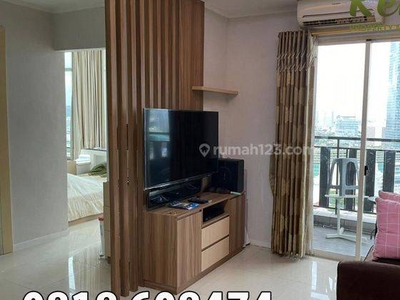 Sewa Apartemen Thamrin Residence 2 Bedroom Lantai Tinggi Furnished