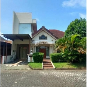 Dijual Rumah Mewah LT.300m2 LB.390m2 Full Furnish Graha Estetika Tembalang - Semarang