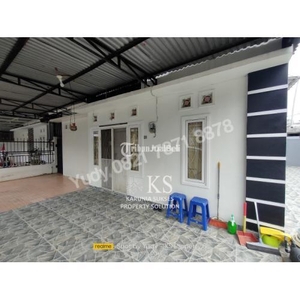 Dijual Rumah Posisi Hook Komplek di Belakang Hotel Aston Basuki Rahmat - Palembang