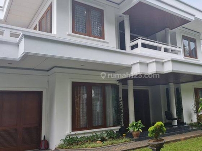 Classy House in Hangtuah Kebayoran Baru 5 Mins to Senayan City Mall