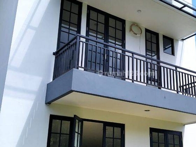 Dago Resort Rumah Baru Modern 3 Lantai Disewakan Unfurnished Asri Dan Sejukd