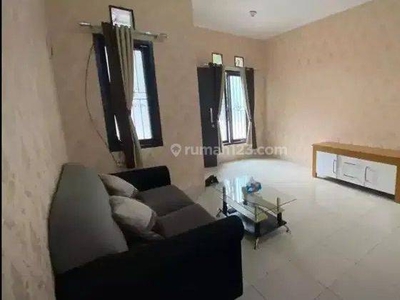 Disewakan Rumah Nyaman Full Furnished Siap Huni di Buah Batu Regency Bandung