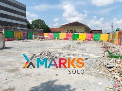 Disewakan/ Jual tanah sangat strategis di Solo Baru jl utama