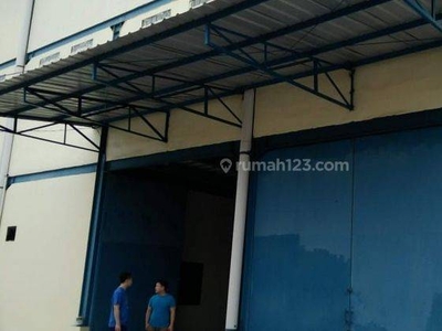 Gudang di SALEMBARAN, DADAP KABUPATEN TANGERANG Luas 1350m2 3 LANTAI