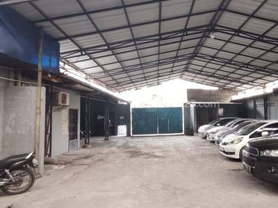 Pabrik Dijual Lokasi Srategis di Sayap Taman Kopo