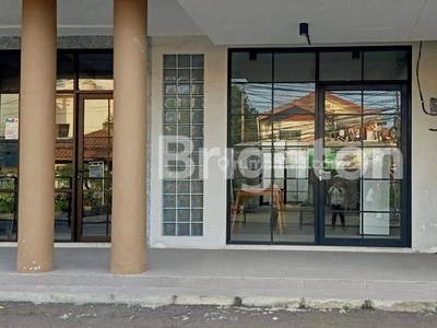 RUKO 1 LANTAI LOKASI SUPER STRATEGIS DI JAKARTA SELATAN