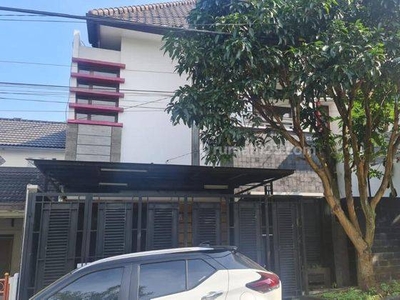 Rumah 2 Lantai Lokasi Strategis di Pasir Impun, Bandung