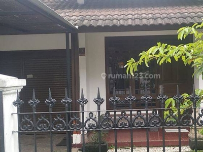 Rumah Nyaman Terawat dekat Gerbang Tol Pasteur Bandung