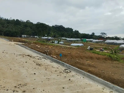 Dijual Bu tanah murah lokasi pinggir jalan dekat wisata