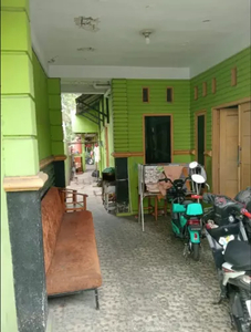 Dijual Rumah 2 Lantai dan Kontrakan 6 Pintu Lokasi Tangerang Kota
