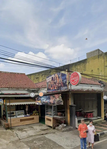 Disewakan Kios atau Tempat Usaha di jalan Siliwangin pusat kota Sukabu