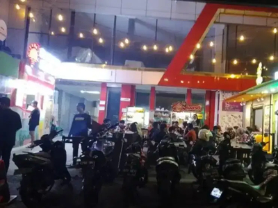 Lapak Kios Food Court Kantin Kuliner Puja Sera Warung Makan RAMAI BGT