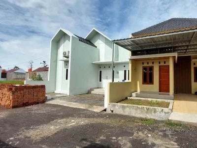 Rumah Baru Siap Huni Dekat Stasiun Gawok Di Mayang Gatak Sukoharjo