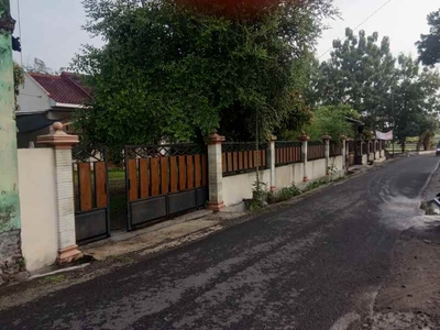 Rumah Strategis 471m2 Siap Huni Karanganyar