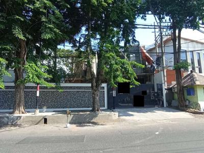 Disewakan Rumah Usaha Raya Tegalsari Pusat Kota Surabaya