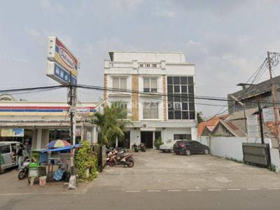 Lelang 3 Ruko Gandeng 4 Lantai, Kebayoran Lama, Jakarta Selatan