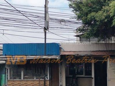 Dijual Tempat Usaha Lokasi Sangat Strategis Pinggir Jalan Raya