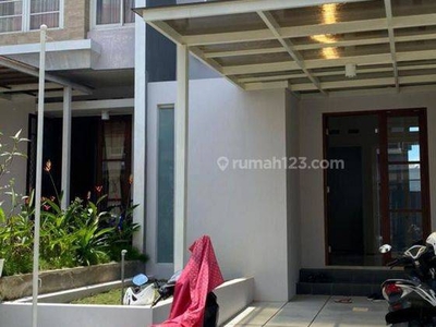 Disewakan Rumah ARAYA GOLF MINIMALIS Dekat BINUS