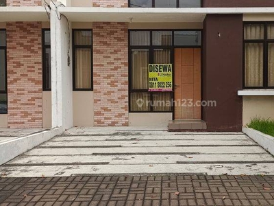 Disewakan Rumah siap huni Villaggio Citra Raya cikupa