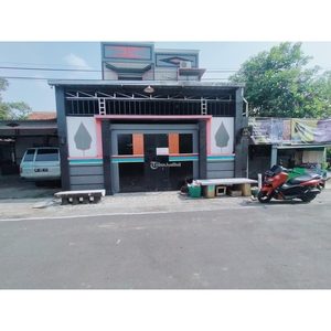 Jual Rumah Bekas 3 Lantai Paulan Colomadu - Karanganyar