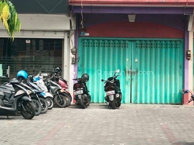 Ruko bukit darmo boulevard 3 lantai, hadap jalan raya parkir luas, seberang Mall Lenmarc