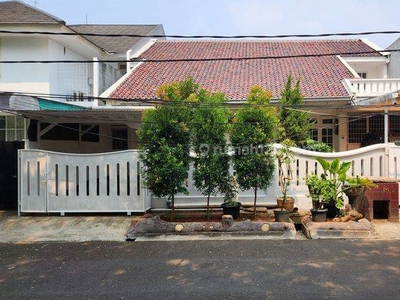 Rumah Sewa 1 Lantai Pondok Indah dengan Jalanan Lebar