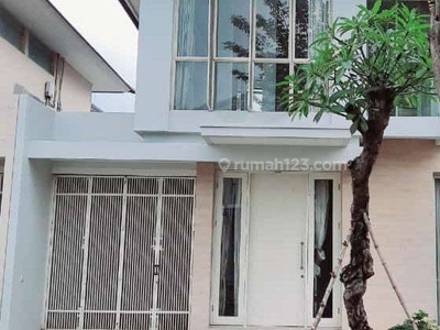 Sewa Rumah Second Minimalis The Mansion, Pakuwon Indah Siap Huni