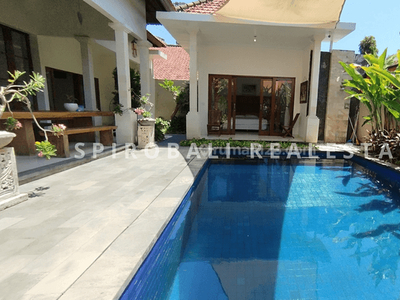 Sunny Villa 3 Bedrooms Furnished At Danau Tamblingan Sanur